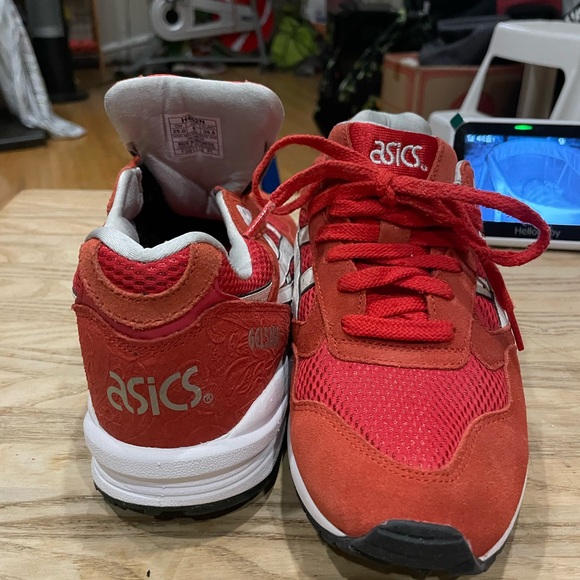 Asics Valentine Gelsaga Runners (Brand New) - Picture 7 of 8
